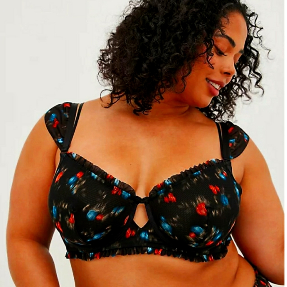 NWT Torrid Bra, 2